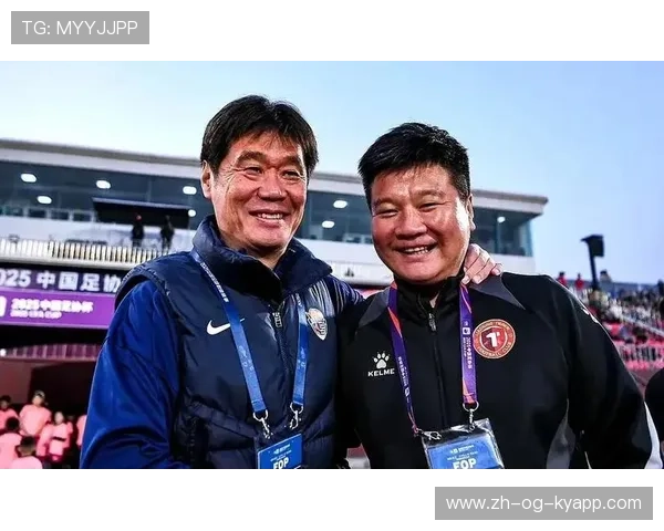 中超惊现鲁能同学会！李霄鹏韩鹏李金羽，师兄弟变对手，山东鲁能主帅李霄鹏